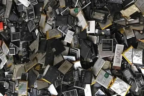 西宁高价废旧电池回收-上门回收报废电池-汽车电池回收